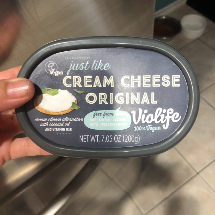review photo of Violife Creamy Cheddar Flavour shared by @richardsontina on 17 Jun 2020 - review