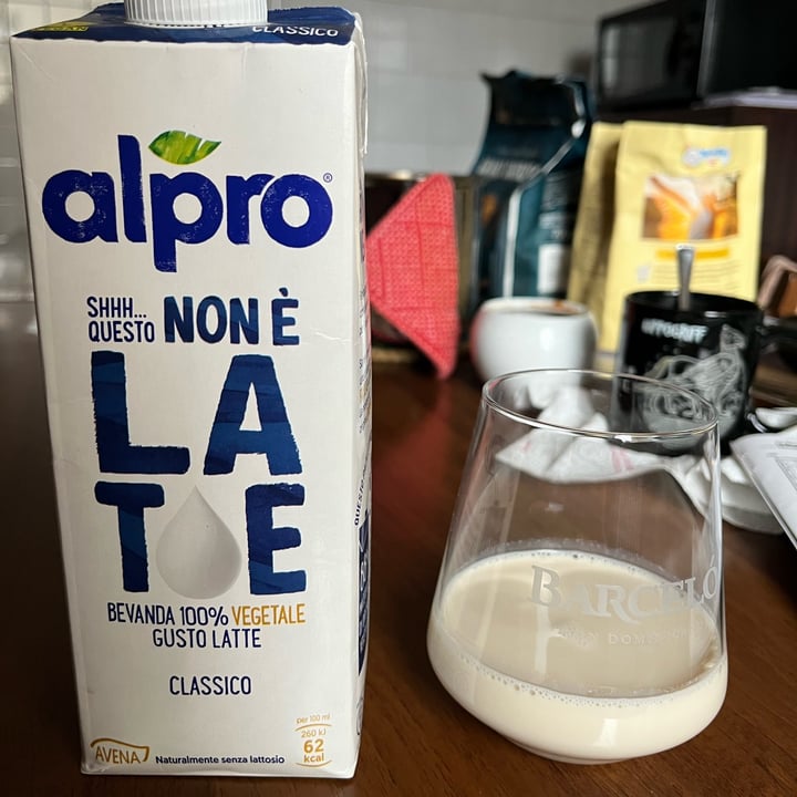 photo of Alpro Shhh...Questo Non è Latte shared by @federicareganzani on  24 Sep 2022 - review