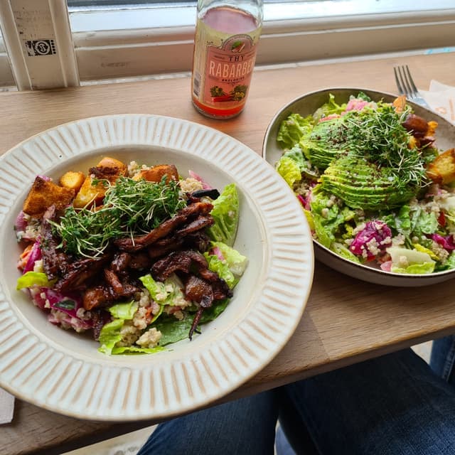 Photo of the dish “BBQ Mushroom Bowl (small)”