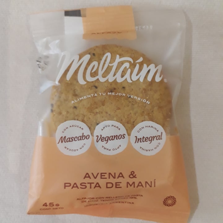 photo of Meltaím Alfajor De Avena Y Pasta De Maní shared by @mar11 on  24 May 2021 - review