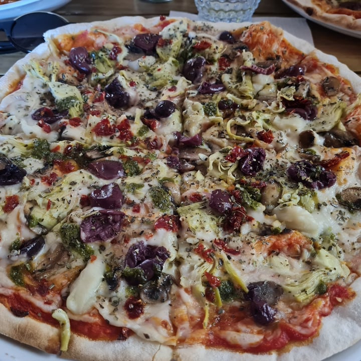 photo of Li-o-La Oolala Pizza shared by @ell269 on  11 Sep 2021 - review