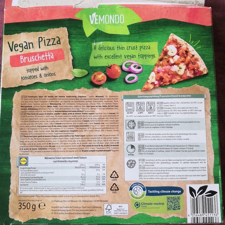 photo of Vemondo  Vegan Pizza Bruschetta shared by @ceciliaa on  31 Aug 2022 - review