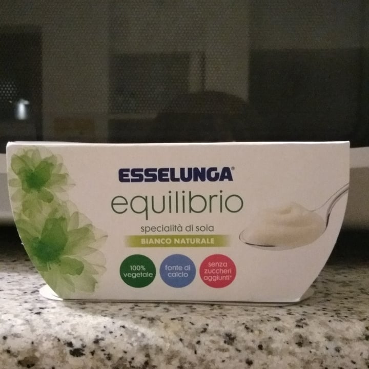 photo of  Esselunga Yogurt Bianco Naturale shared by @cristinatab on  13 Apr 2022 - review