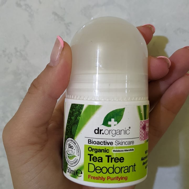 review photo of dr.organic Tea Tree Deodorante shared by @holymarta on 18 Sep 2022 - review