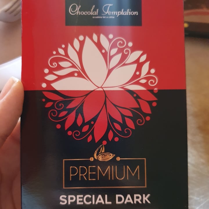 photo of Chocolat temptation Chocolate amargo shared by @littlewoman on  13 Nov 2021 - review