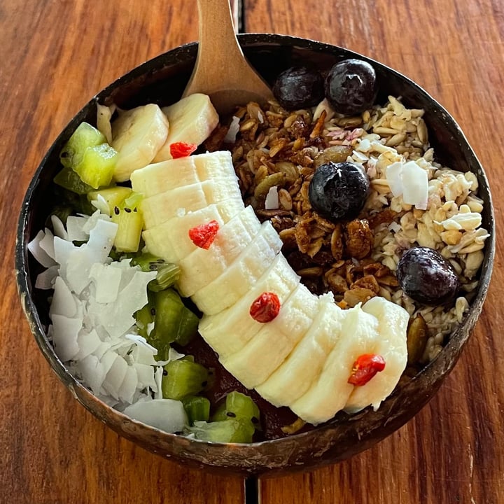 photo of Fresco Hábito Açai Bowl shared by @krischari on  07 May 2021 - review