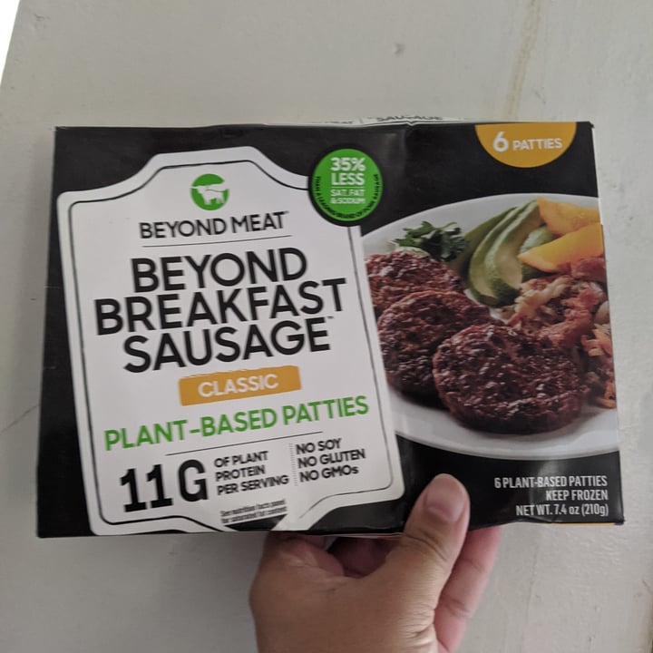 photo of Beyond Meat Beyond breakfast Sausage Classic  shared by @vegohvegan on  05 Feb 2021 - review