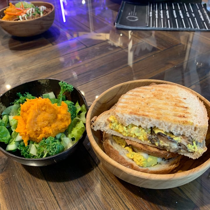 photo of Ahimsa Sanctuary truffully, cheese shared by @zlspeth on  14 Apr 2022 - review