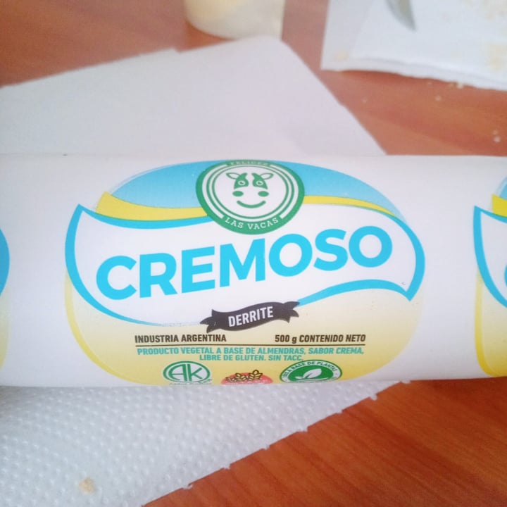 photo of Felices Las Vacas Queso Cremoso en Cilindro shared by @aplv on  12 Sep 2021 - review