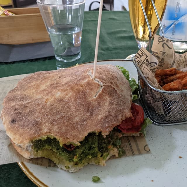 Foto del piatto “Panizza Veg Burger”