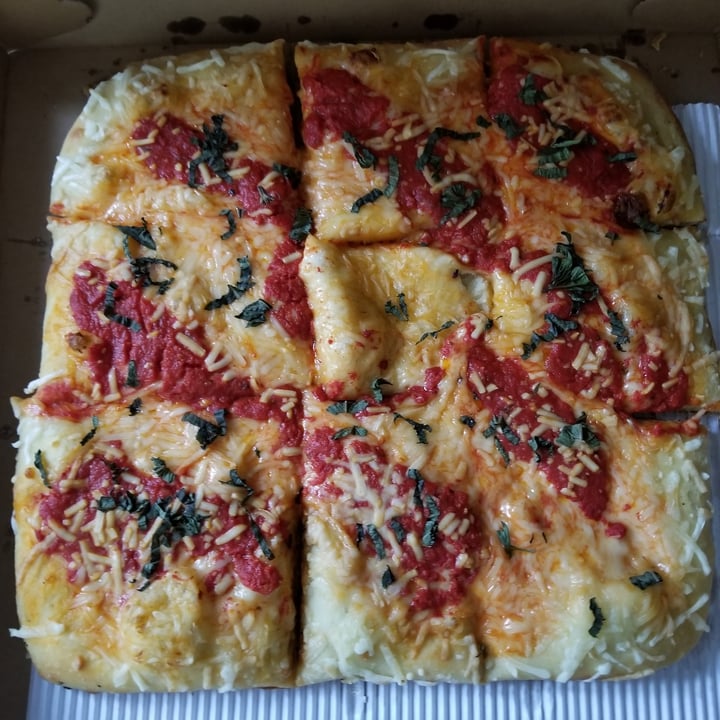 photo of Screamer's Pizzeria Grandma pizza shared by @tracyrocks on  08 Feb 2021 - review