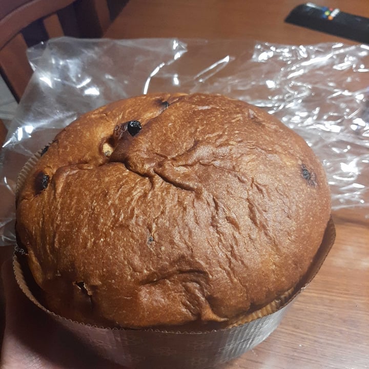 photo of Nattura Panettone con uvetta shared by @paoveg on  25 Dec 2022 - review