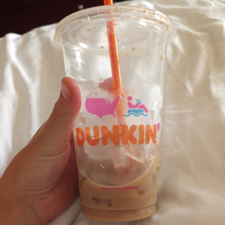 photo of Dunkin' Donuts iced oat milk latte shared by @jamiemcgill on  31 Jul 2021 - review