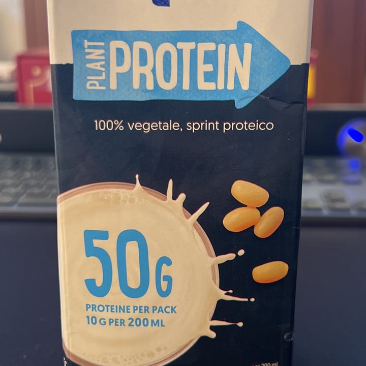 review photo of Alpro Alpro Plant Protein shared by @saracimarelli on 10 Mar 2022 - review