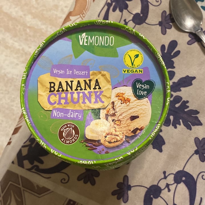 photo of Vemondo  Banana Chunk Ice Cream shared by @laura00 on  04 Aug 2022 - review