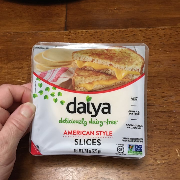 review photo of Daiya American Style Slices shared by @lisa18347 on 11 Jun 2020 - review