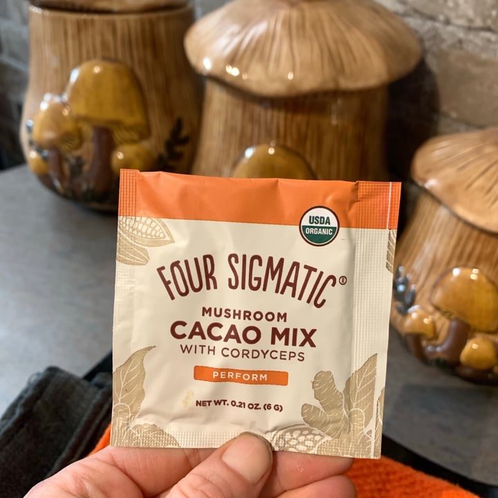 review photo of Four Sigmatic Mushroom Cacao Mix shared by @angelaargentina on 12 Oct 2020 - review