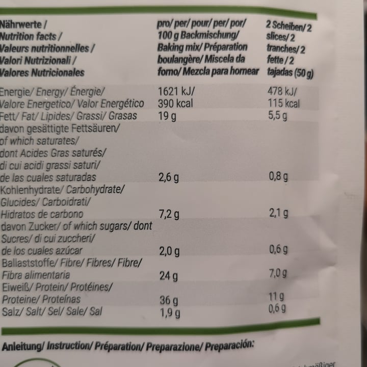 photo of Foodspring Vegan Protein Bread shared by @elenaemidea on  29 Apr 2021 - review