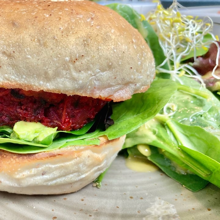 photo of Real Food Beet (Millet) Burger shared by @greenp on  01 Mar 2022 - review