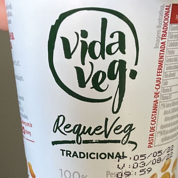 photo of Vida Veg Requeijão Tradicional shared by @luciaalves on  27 May 2022 - review