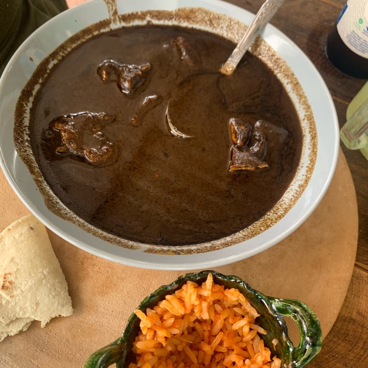 review photo of Los Muchitos Comida Vegana mole de zetas shared by @mirandxlynnx on 16 Jun 2022 - review