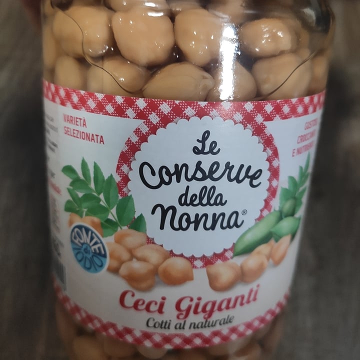 review photo of Le conserve della nonna Ceci giganti cotti al naturale shared by @martinamai on 29 Apr 2022 - review