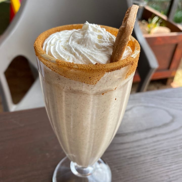 review photo of Asher's Corner Cafe @ Ashers Farm Sanctuary Milktart Mylkshake shared by @caseyanneburns on 04 Sep 2021 - review