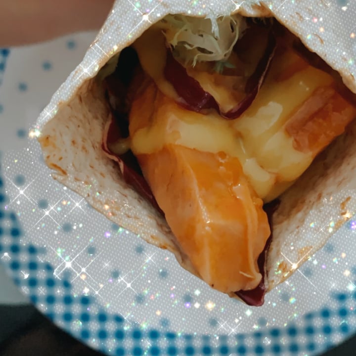 review photo of Nature's Charm Sriracha Jackfruit shared by @jaslyngoh on 04 May 2020 - review