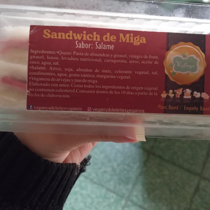 photo of Veganya Sandwich de miga salame y queso shared by @cataveg on  30 Mar 2021 - review