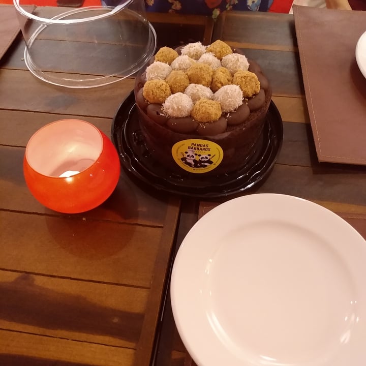 photo of Pandas Bárbaros vegan cake Chocolatudo shared by @edoliver on  11 May 2022 - review