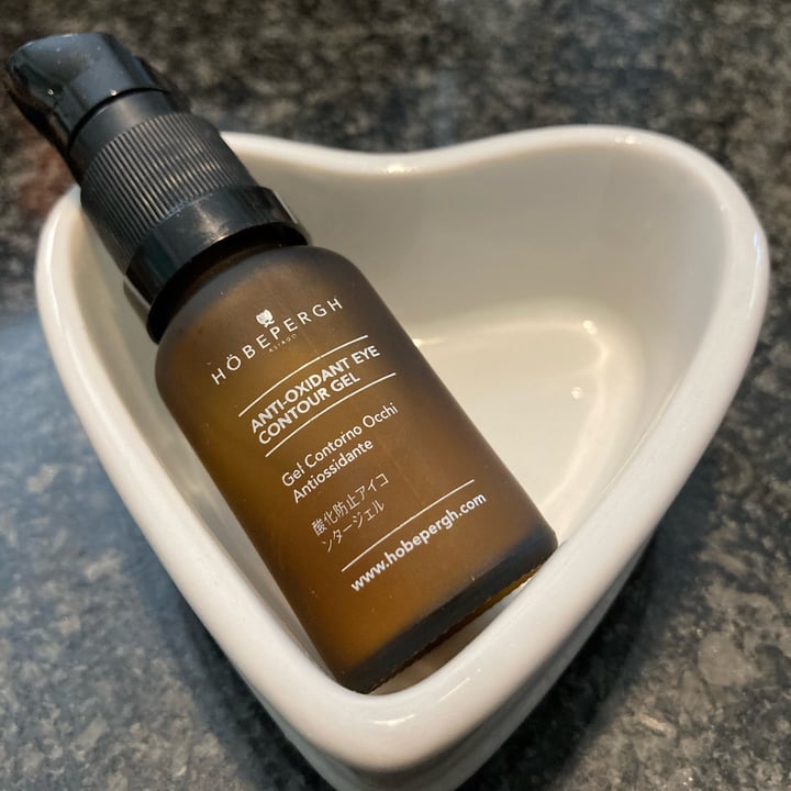 review photo of HöbePergh anti-oxidant eye contour gel shared by @gabveg on 10 Apr 2022 - review