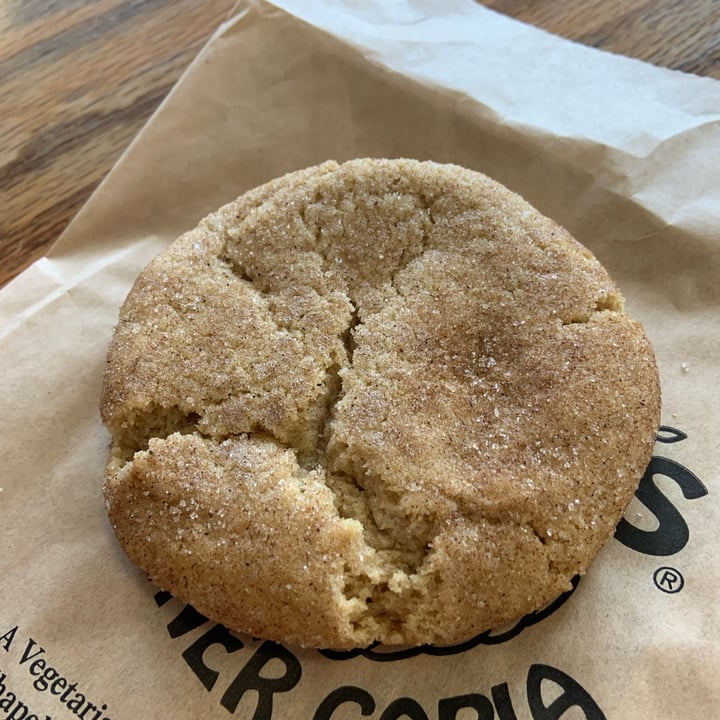photo of Claire's Corner Copia, Since 1975 Snickerdoodle Cookie shared by @eilidhm on  23 Apr 2022 - review