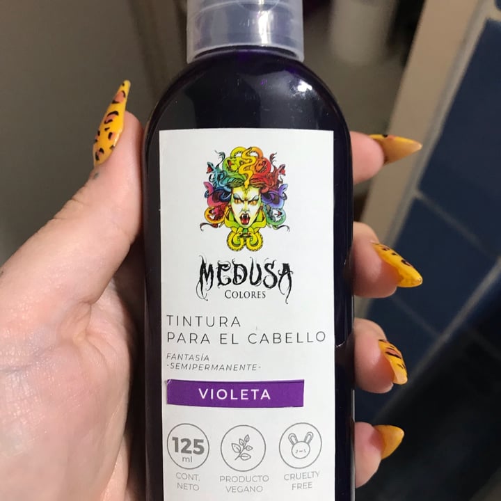 photo of Medusa Colores tintura violeta shared by @azaivegana on  15 Dec 2020 - review