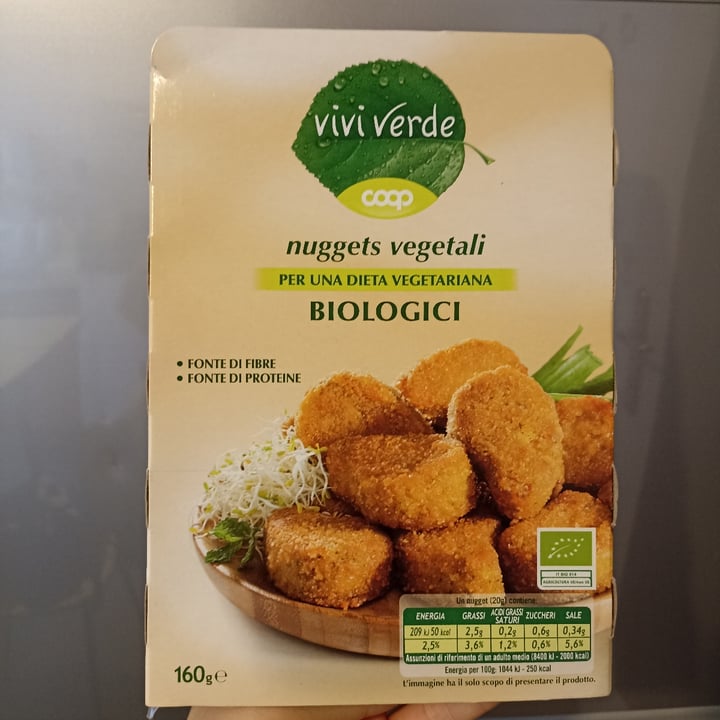 photo of Vivi Verde Coop Nuggets vegetali shared by @martabiason on  16 Jun 2022 - review
