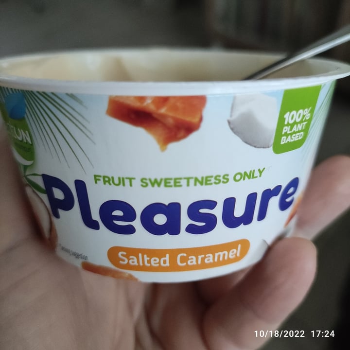 photo of planton pleasure creamy vegangurt shared by @marumomo on  18 Oct 2022 - review