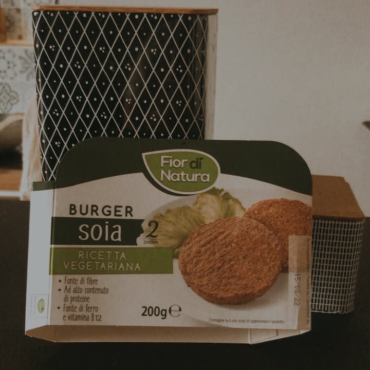 review photo of Fior di Natura Burger di soia shared by @francesca1993 on 11 Aug 2022 - review