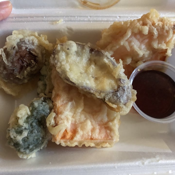 photo of DoubleSushi Vegetable tempura shared by @blessidthevegan on  26 Feb 2021 - review