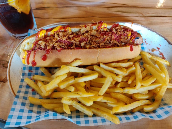 photo of The Duck Westbourne Vegan Hotdog shared by @thecheeyscamp on  04 Sep 2019 - review