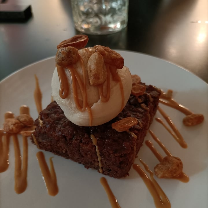 photo of Interno TRE Brownie+gelato shared by @giancarlo on  26 Jun 2022 - review