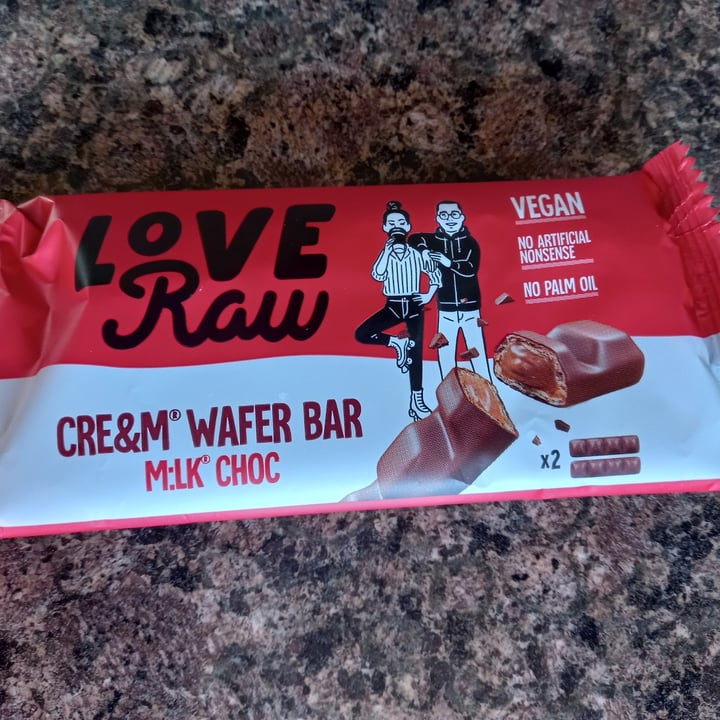 photo of LoveRaw Cre&m Filled Wafer Bars shared by @marivezza on  14 Mar 2022 - review