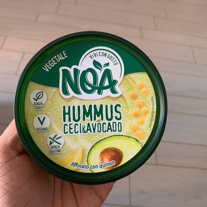 photo of Noa Hummus Ceci & Avocado shared by @simo2simo on  30 Aug 2021 - review