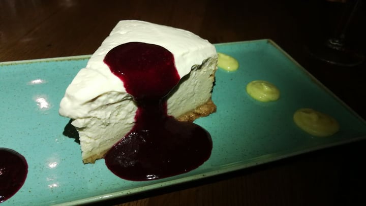 photo of 416 (Four One Six) Cheesecake shared by @atarherbivora on  27 Aug 2019 - review