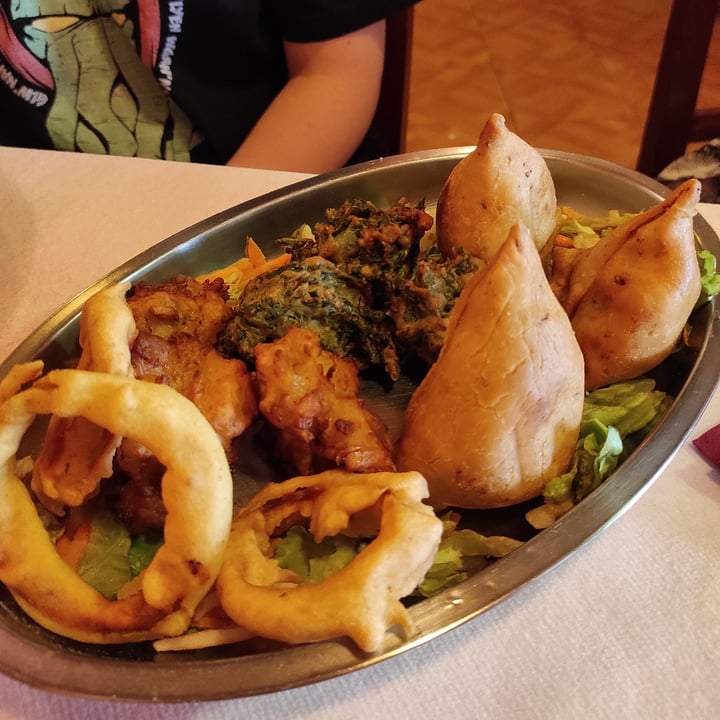 review photo of India Gate Ristorante Indiano Livorno antipasto vegano shared by @agnesege on 22 Jul 2022 - review