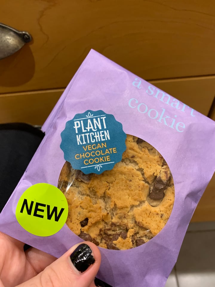 photo of Plant Kitchen (M&S) Vegan Chocolate cookie shared by @plantboi on  24 Aug 2022 - review
