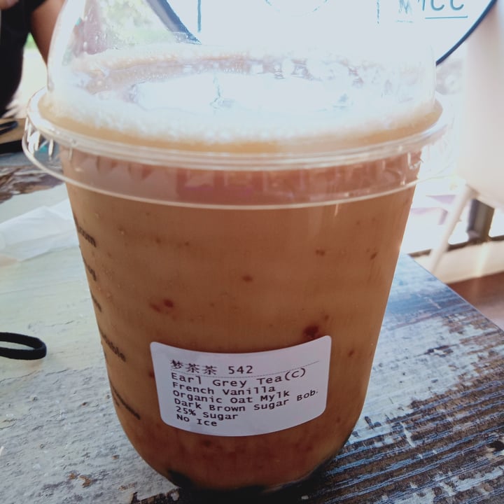 photo of Mong Cha Cha Cafe 梦茶茶 Earl grey oat mylk shared by @veganspicegirl on  28 Oct 2021 - review