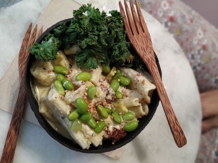 photo of Vegan Bowls Mac and Cheese shared by @garcialorca on  10 Dec 2019 - review