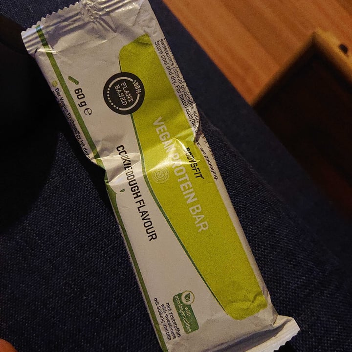 photo of Body&Fit Vegan protein bar cookie dough shared by @vreakylena on  12 Dec 2020 - review