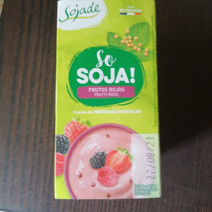 photo of Sojade So Soja! Fruits Rouges Soya Yogurt alternative shared by @vegskinny on  08 Aug 2021 - review