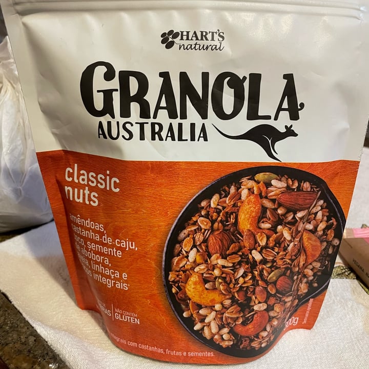 review photo of Hart's Natural Granola Austrália Classic Nuts shared by @flaviatonon on 01 May 2022 - review