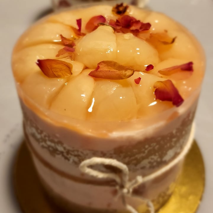 review photo of Greendot Vegan Cake shared by @michaelonimusha on 15 Jun 2022 - review